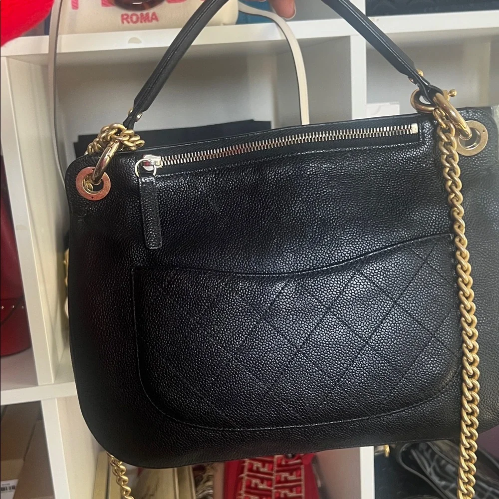 Chanel Business Affinity bag in black grained calfskin/caviar leather crossbody